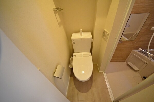 チトカラアパートメントの物件内観写真